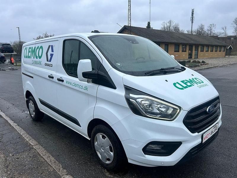 Gebraucht Ford Transit Custom 131 PS (96 kW) 2020 Weiß Van / Kleinbus