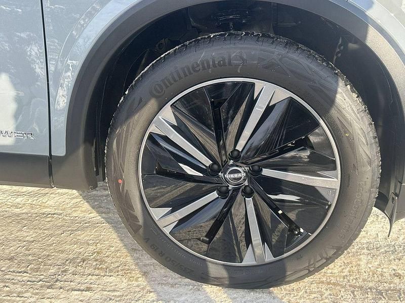 Gebraucht Nissan Qashqai Tekna 190 PS (139 kW) 2025 Ceramic grey SUV