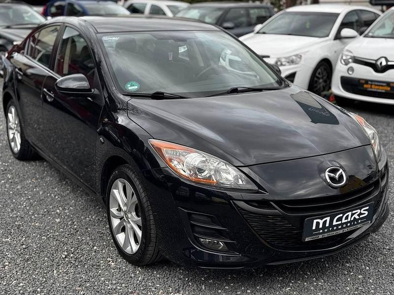 Gebraucht Mazda 3 Exclusive-Line 105 PS (77 kW) 2010 Schwarz Limousine