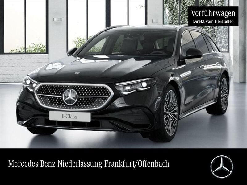 Schwarz Gebraucht 2025 Mercedes E200 AMG line Limousine | 62.650 € (Fairer Preis) - Bild 1/4