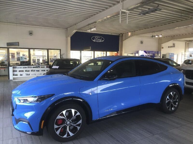 Grabber blue metallic (metallic) Gebraucht 2022 Ford Mustang Mach-E SUV | 32.450 € (Guter Preis) - Bild 1/4