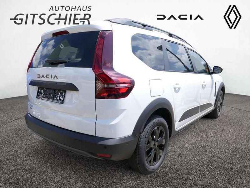 Gebraucht Dacia Jogger Extreme 94 PS (69 kW) 2024 Arktisweiß Van / Kleinbus