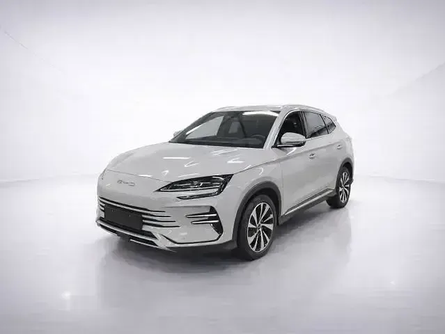 Usata BYD Seal U Design 324 CV (238 kW) 2025 Grigio SUV