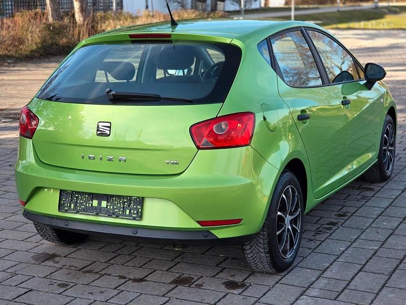 Gebraucht Seat Ibiza Reference 90 PS (66 kW) 2015 Grün Kleinwagen