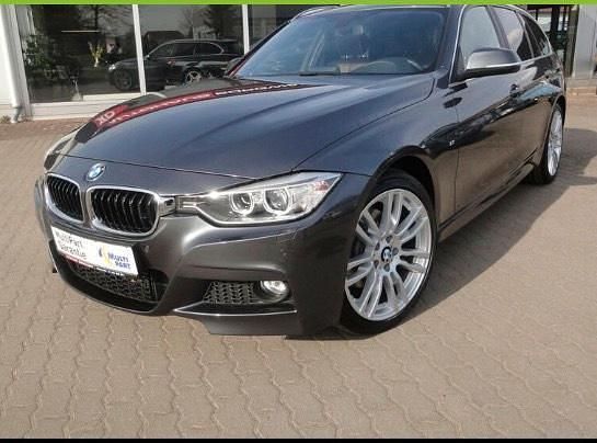 Silber Gebraucht 2013 BMW 330 M Sport Kombi | 11.100 € (Guter Preis) - Bild 1/4