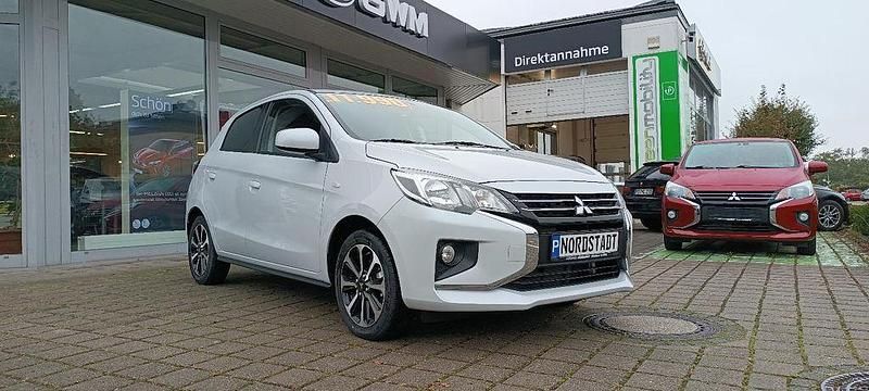 Neu Mitsubishi Space Star Select+ 71 PS (52 kW) 2025 Weiß Limousine
