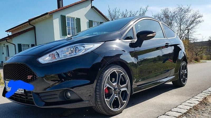 Schwarz Gebraucht 2017 Ford Fiesta ST200 Kleinwagen | 9.999 € (Superpreis) - Bild 1/4
