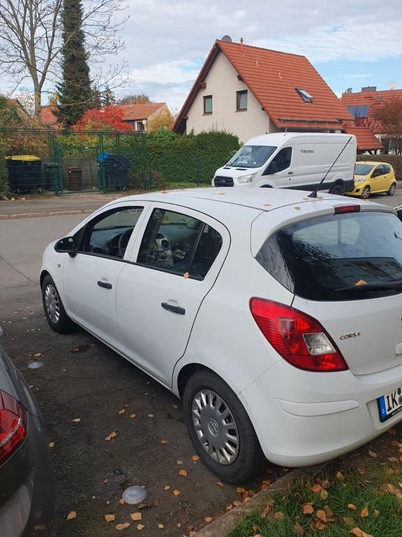 Gebraucht Opel Corsa Edition 60 PS (44 kW) 2009 Weiß Limousine