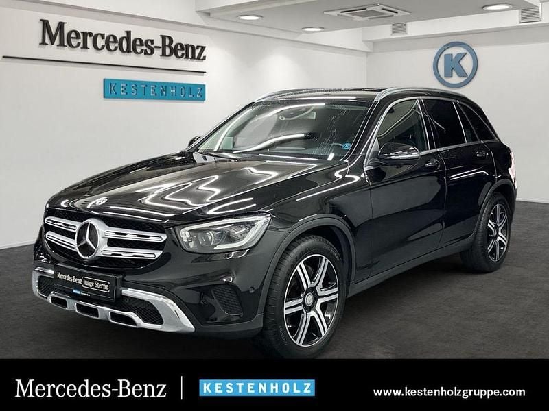 Obsidianschwarz Gebraucht 2020 Mercedes GLC300 SUV | 36.690 € (Guter Preis) - Bild 1/4