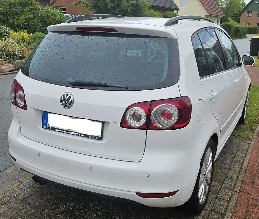 Gebraucht VW Golf Plus 122 PS (89 kW) 2010 Weiß Van / Kleinbus
