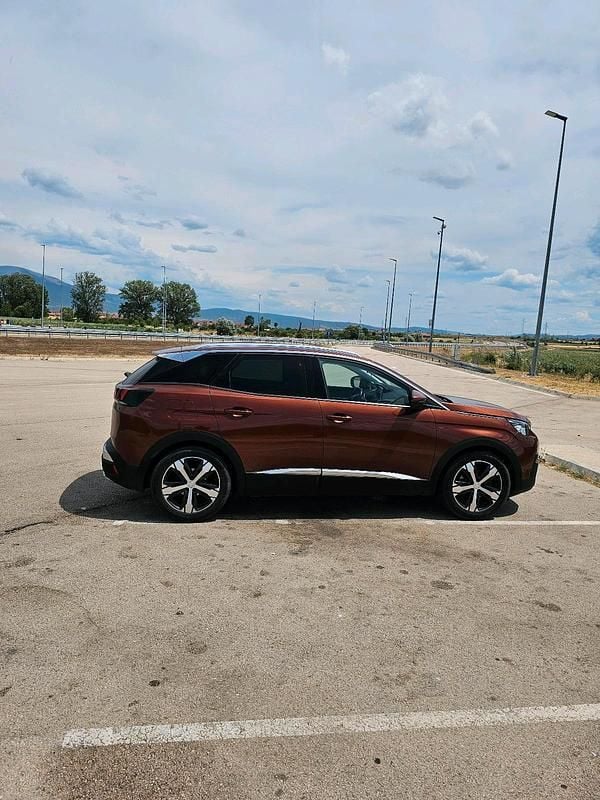 Braun Gebraucht 2016 Peugeot 3008 Allure SUV | 14.990 € (Fairer Preis) - Bild 1/4