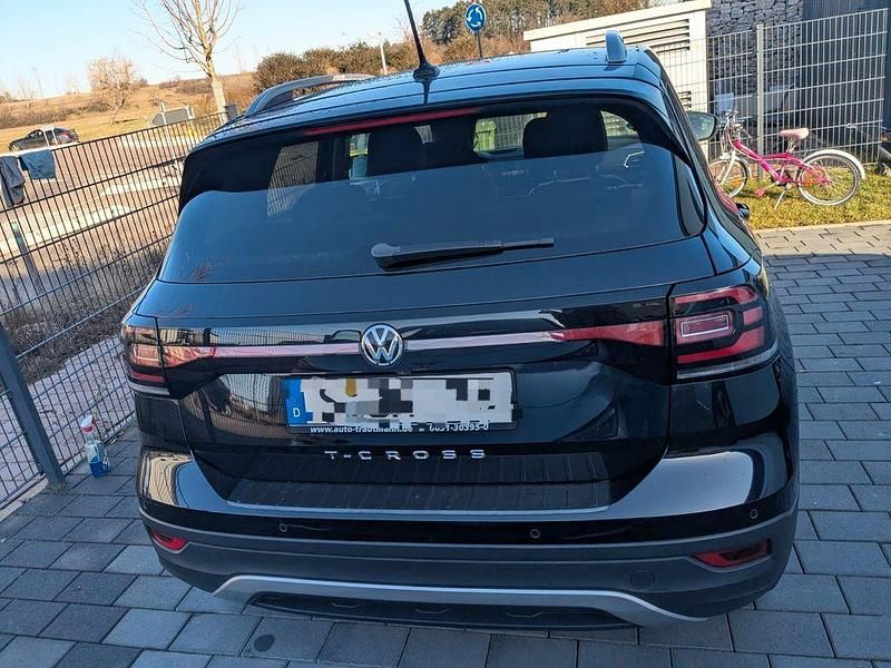 Gebraucht VW T-Cross Style 116 PS (85 kW) 2020 Schwarz SUV