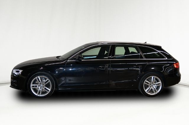 Gebraucht Audi A4 S-Line 143 PS (105 kW) 2013 Schwarz metallic Kombi
