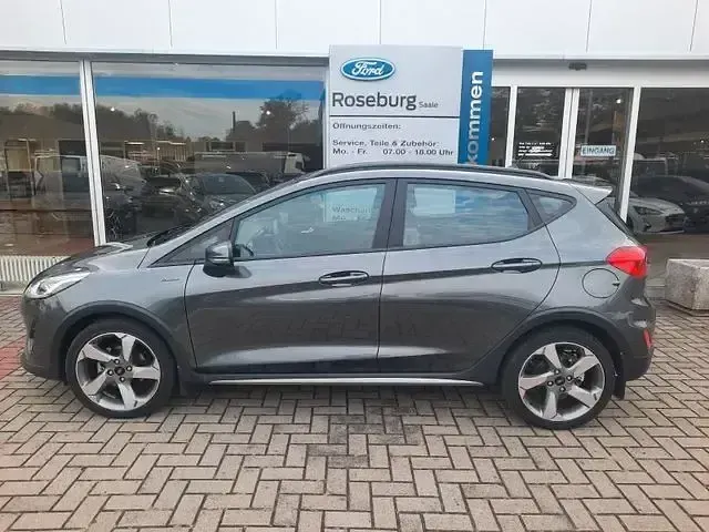 Gebraucht Ford Fiesta Active 125 PS (91 kW) 2019 Grau Kleinwagen