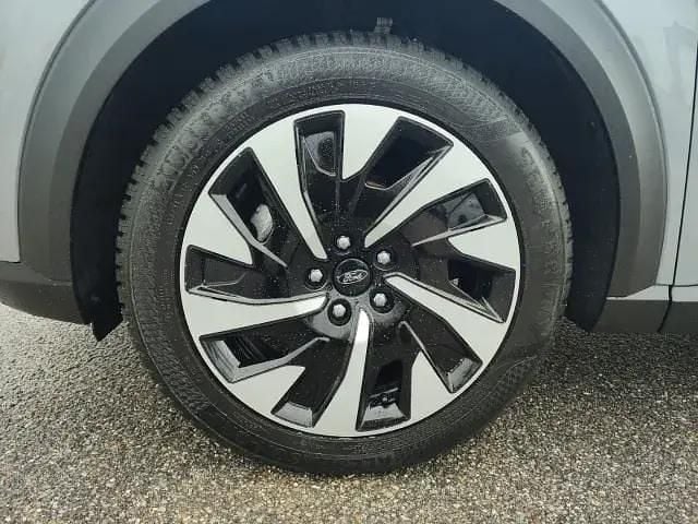 Gebraucht Ford Puma Titanium 125 PS (91 kW) 2023 Silber SUV