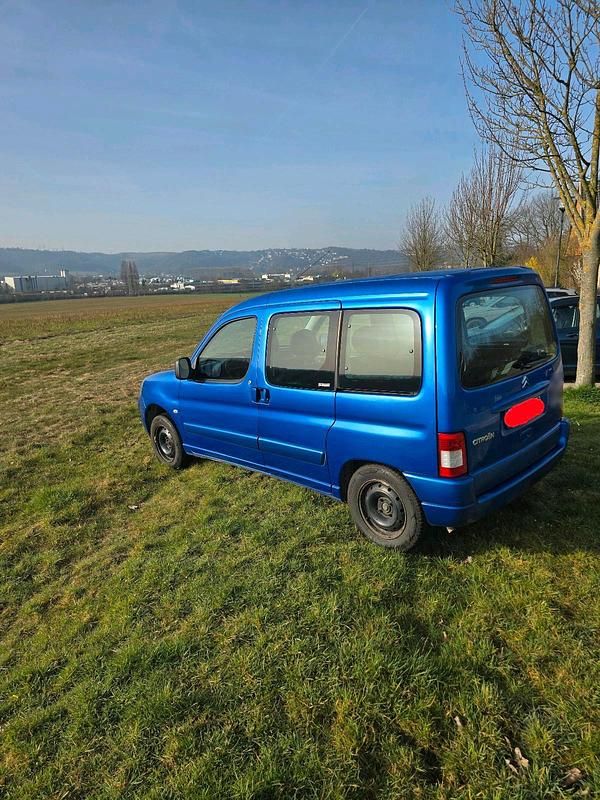 Gebraucht Citroën Berlingo 75 PS (55 kW) 2007 Blau Van / Kleinbus