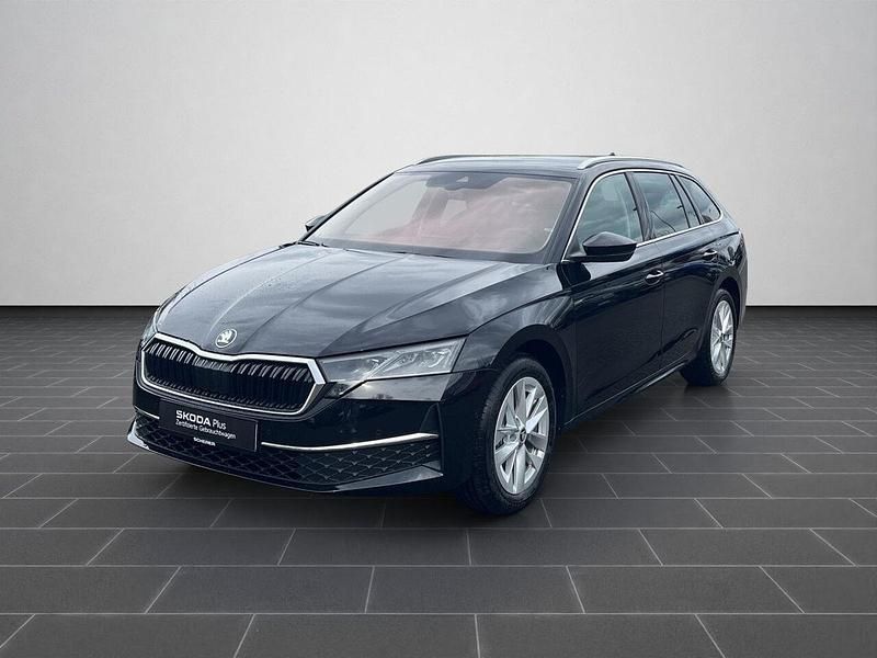 Neu Skoda Octavia Selection 150 PS (110 kW) 2025 Blackmagic perleffekt (metallic) Limousine