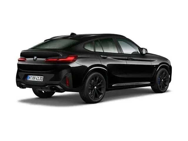 Gebraucht BMW X4 M Sport 360 PS (264 kW) 2023 Schwarz SUV