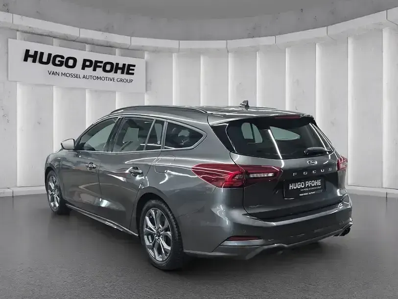 Usata Ford Focus ST-Line 120 CV (88 kW) 2025 Grigio Berlina