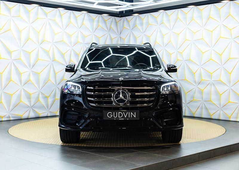 Neu Mercedes GLS450 AMG 367 PS (269 kW) 2026 Schwarz SUV