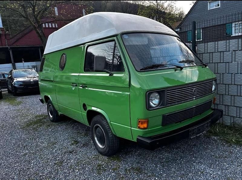 Grün Gebraucht 1986 VW T3 Van | 9.000 € - Bild 1/4