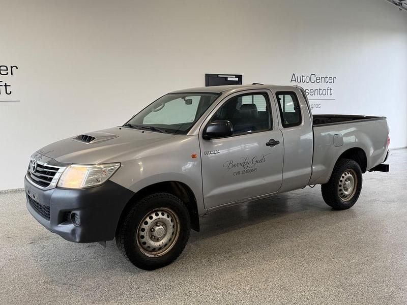 Gebraucht Toyota HiLux 144 PS (105 kW) 2016 Silber Pickup