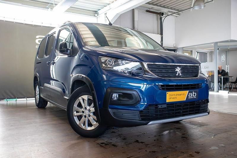Gebraucht Peugeot Rifter 131 PS (96 kW) 2021 Blau Van / Kleinbus