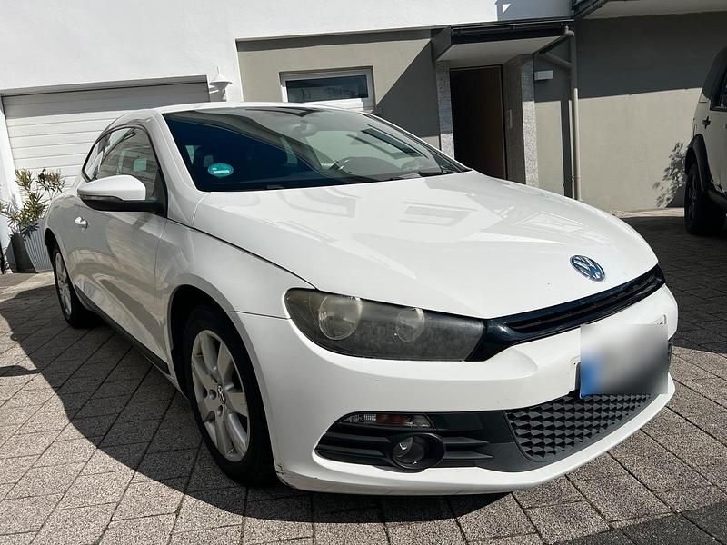 Gebraucht VW Scirocco 160 PS (117 kW) 2009 Weiß Coupé