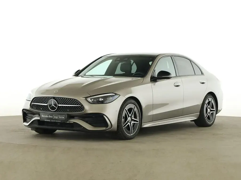 Gebraucht Mercedes C200 AMG 204 PS (150 kW) 2024 Silber Limousine