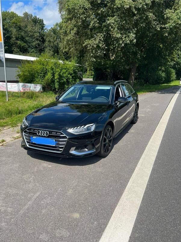 Schwarz Gebraucht 2019 Audi A4 Kombi | 23.750 € (Fairer Preis) - Bild 1/4