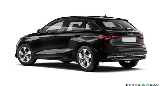 Używany Audi A3 Advanced Plus 150 KM (110 kW) 2025 Czarny Sedan/Limuzyna