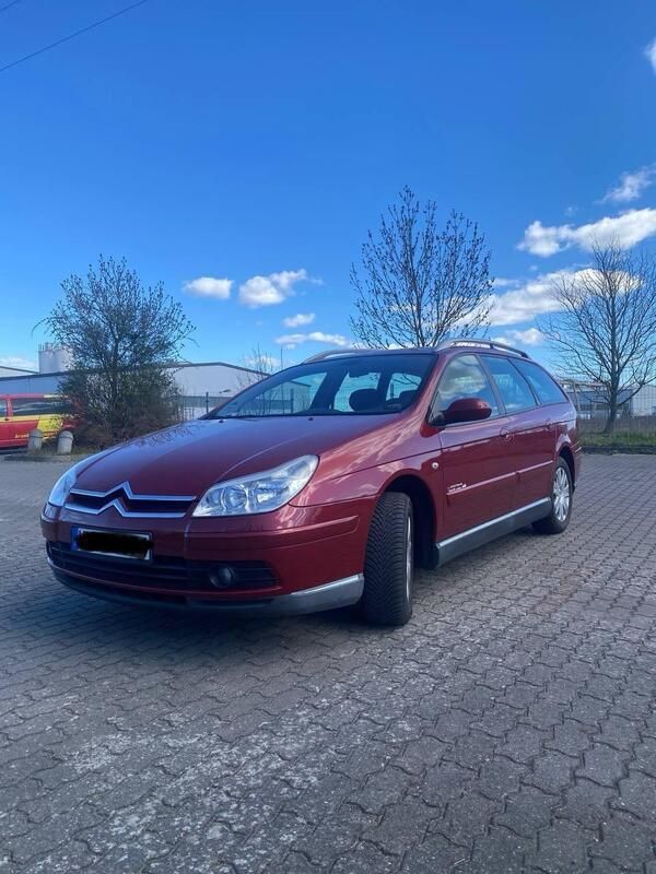 Rot Gebraucht 2005 Citroën C5 Kombi | 4.500 € (Etwas zu teuer) - Bild 1/4