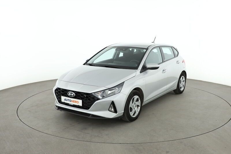 Grau Gebraucht 2021 Hyundai i20 Select Kleinwagen | 15.790 € - Bild 1/4