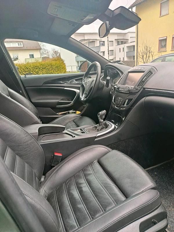 Gebraucht Opel Insignia 170 PS (125 kW) 2017 Kombi