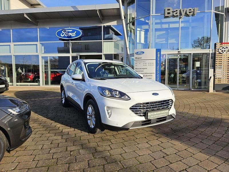 Weiß Gebraucht 2021 Ford Kuga Titanium SUV | 20.950 € (Guter Preis) - Bild 1/4