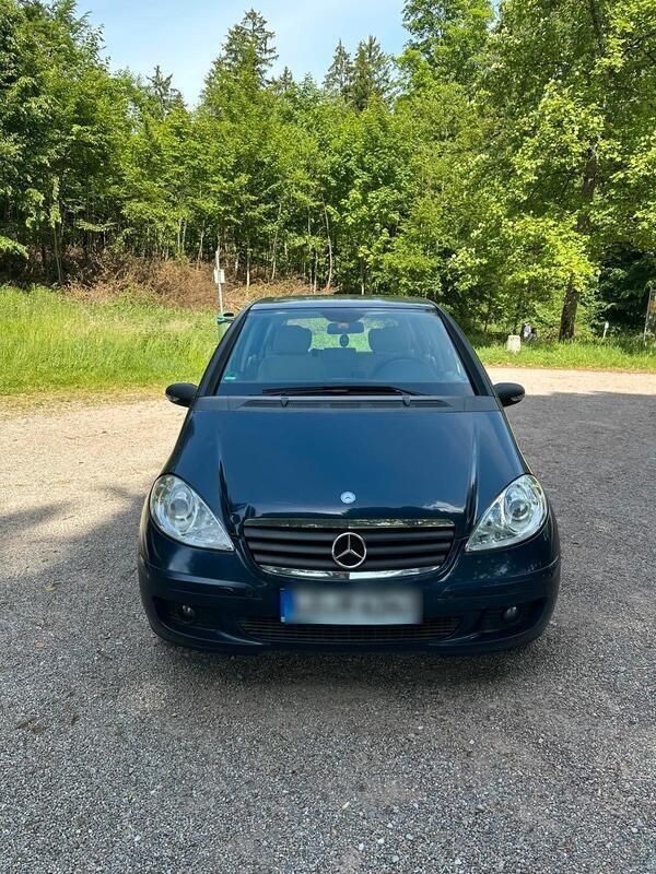 Blau Gebraucht 2008 Mercedes A170 Limousine | 4.650 € (Fairer Preis) - Bild 1/4