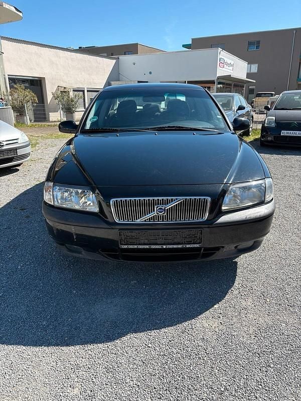 Second-hand Volvo S80 140 CP (102 kW) 2000 Negru Berlinǎ