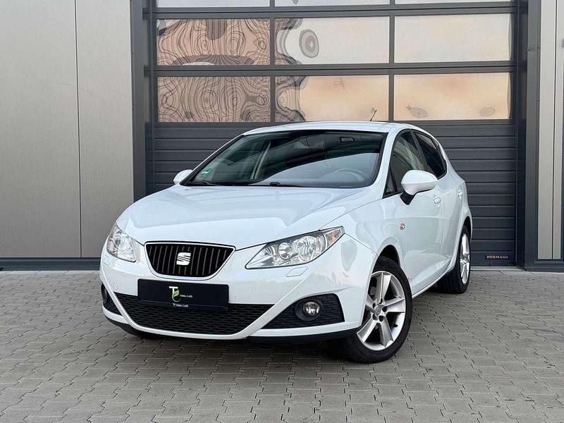Weiß Gebraucht 2012 Seat Ibiza Copa Limousine | 6.990 € (Etwas zu teuer) - Bild 1/3