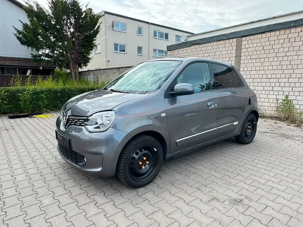 Gebraucht Renault Twingo Vibes 60 kW (82 PS) 2021 Grau Kleinwagen