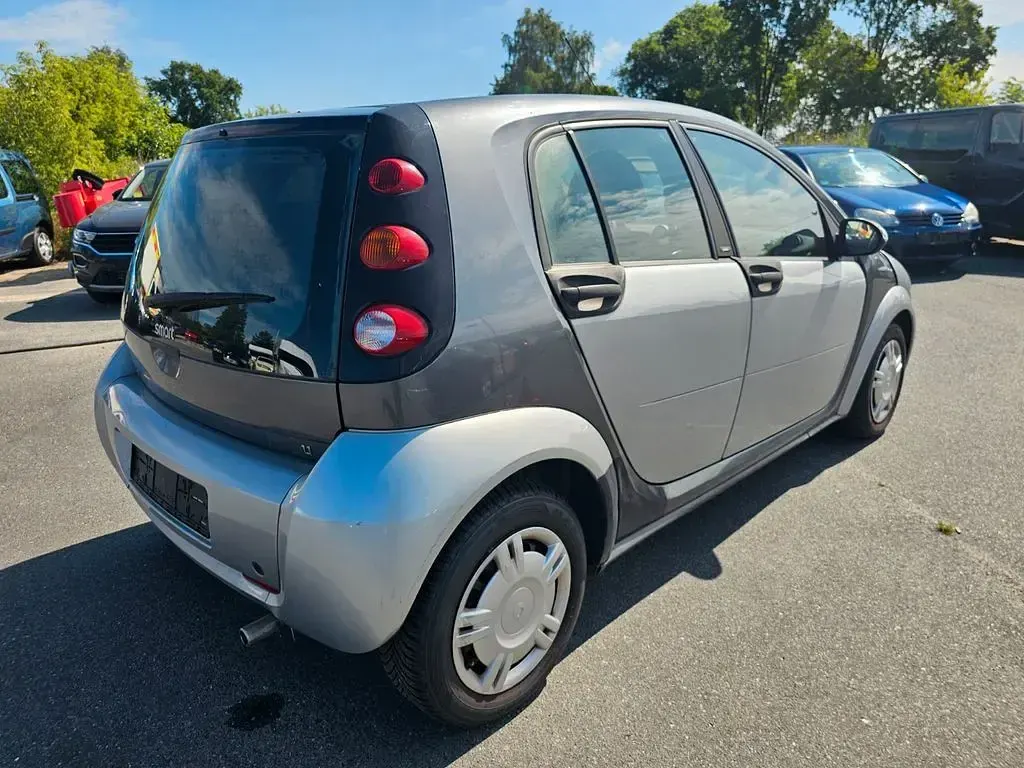 Gebraucht Smart ForFour Basis 75 PS (55 kW) 2005 Grau Kleinwagen