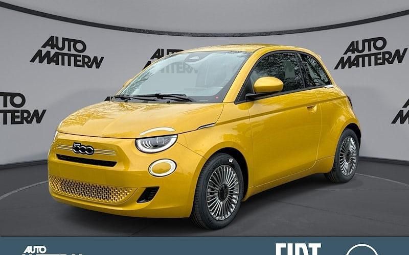 Neu Fiat 500 65 PS (47 kW) 2026 Gelb Limousine
