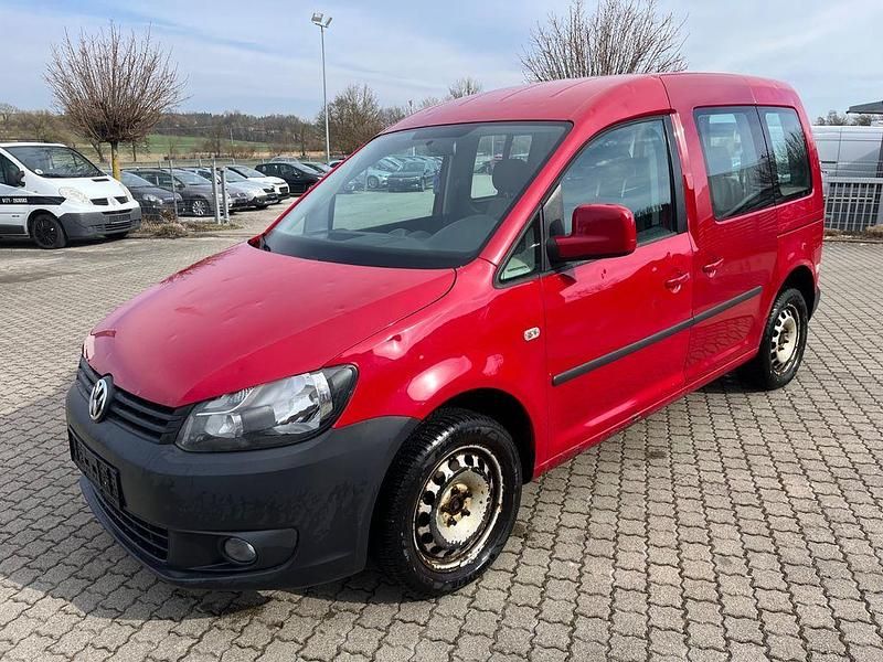 Gebraucht VW Caddy Trendline 102 PS (75 kW) 2010 Rot Van / Kleinbus