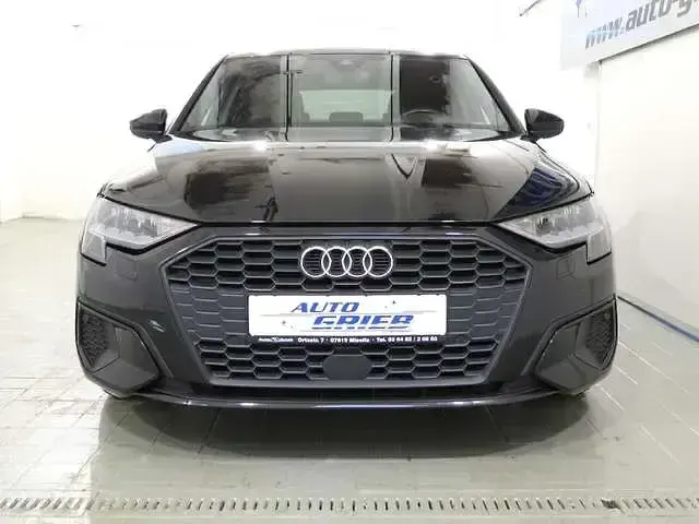 Gebraucht Audi A3 Advanced 150 PS (110 kW) 2023 Mythosschwarz metallic Limousine