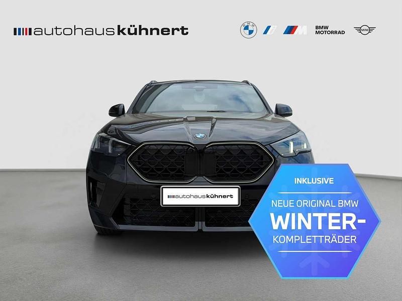 Saphirschwarz metallic Gebraucht 2025 BMW 320 M Sport Limousine | 46.740 € - Bild 1/4