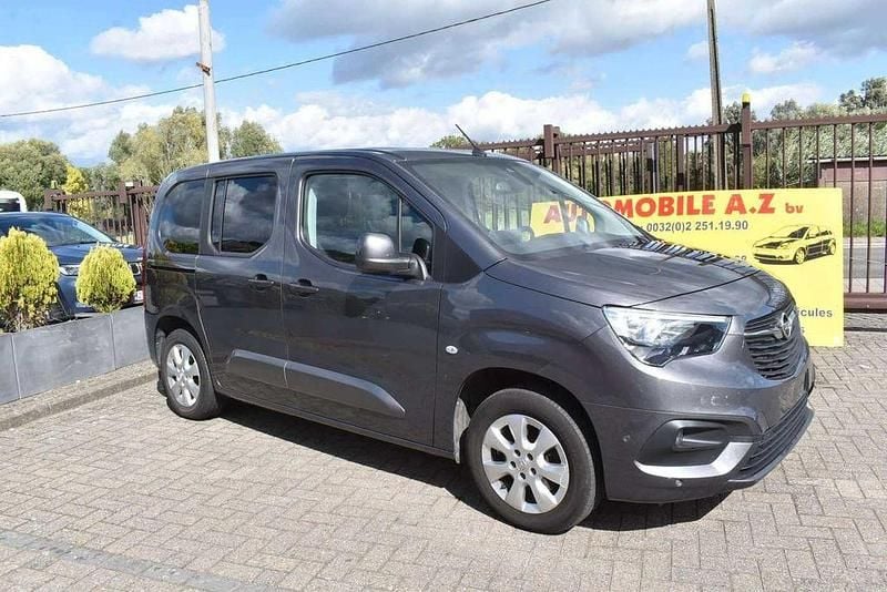 Grau Gebraucht 2020 Citroën Berlingo Shine Van / Kleinbus | 16.999 € (Superpreis) - Bild 1/4