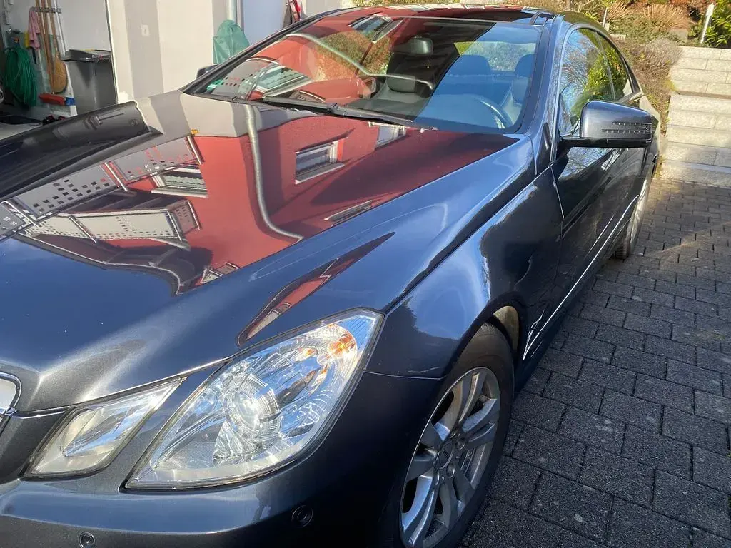 Usata Mercedes E250 204 CV (150 kW) 2013 Blu Coupé