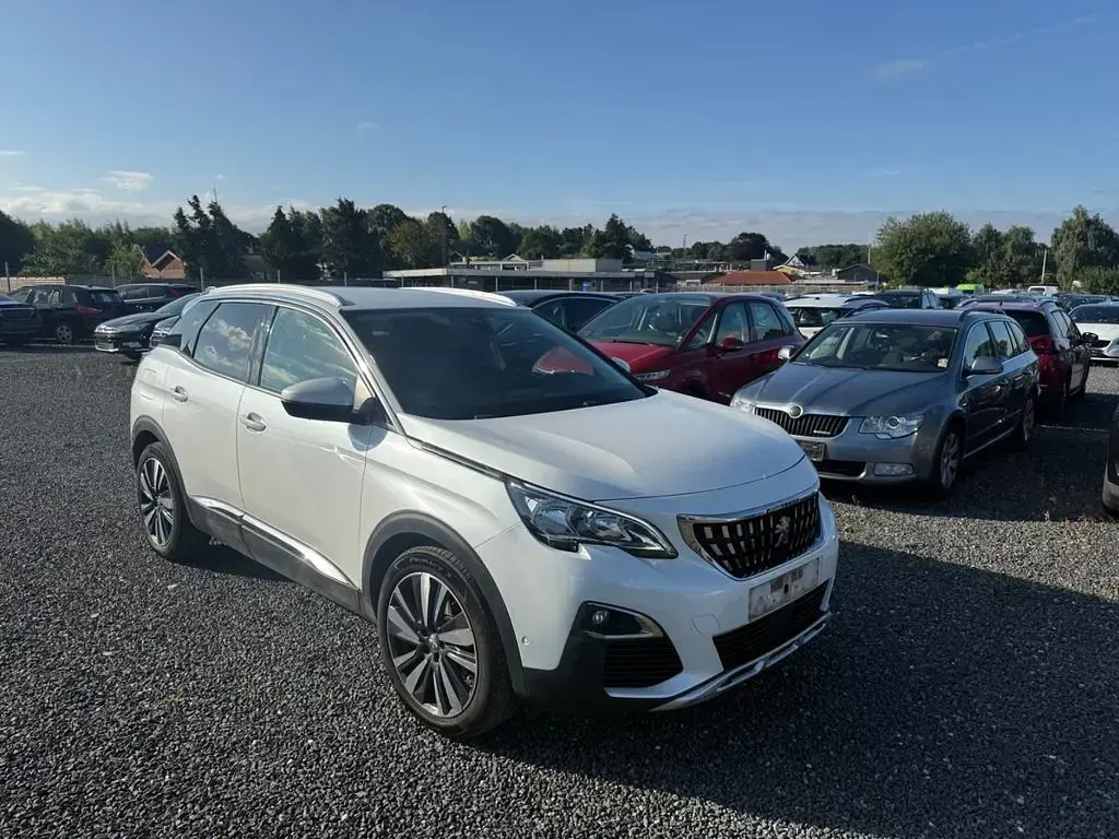 Gebraucht Peugeot 3008 Allure 131 PS (96 kW) 2019 Weiß SUV