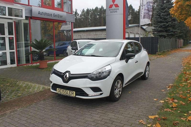 Weiß Gebraucht 2019 Renault Clio IV Kleinwagen | 8.880 € (Guter Preis) - Bild 1/4