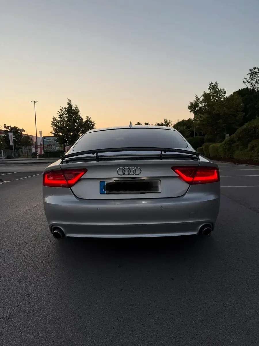 Gebraucht Audi A7 Ambiente 204 PS (150 kW) 2011 Silber Kleinwagen