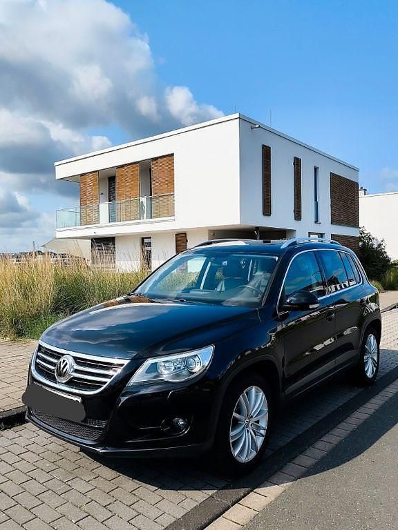 Schwarz Gebraucht 2007 VW Tiguan SUV | 6.333 € (Fairer Preis) - Bild 1/4